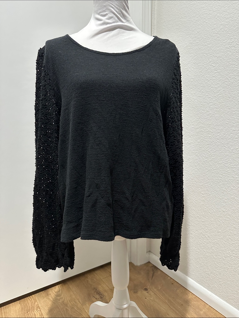Madewell Black Long-Sleeve Textured Sleeve Top